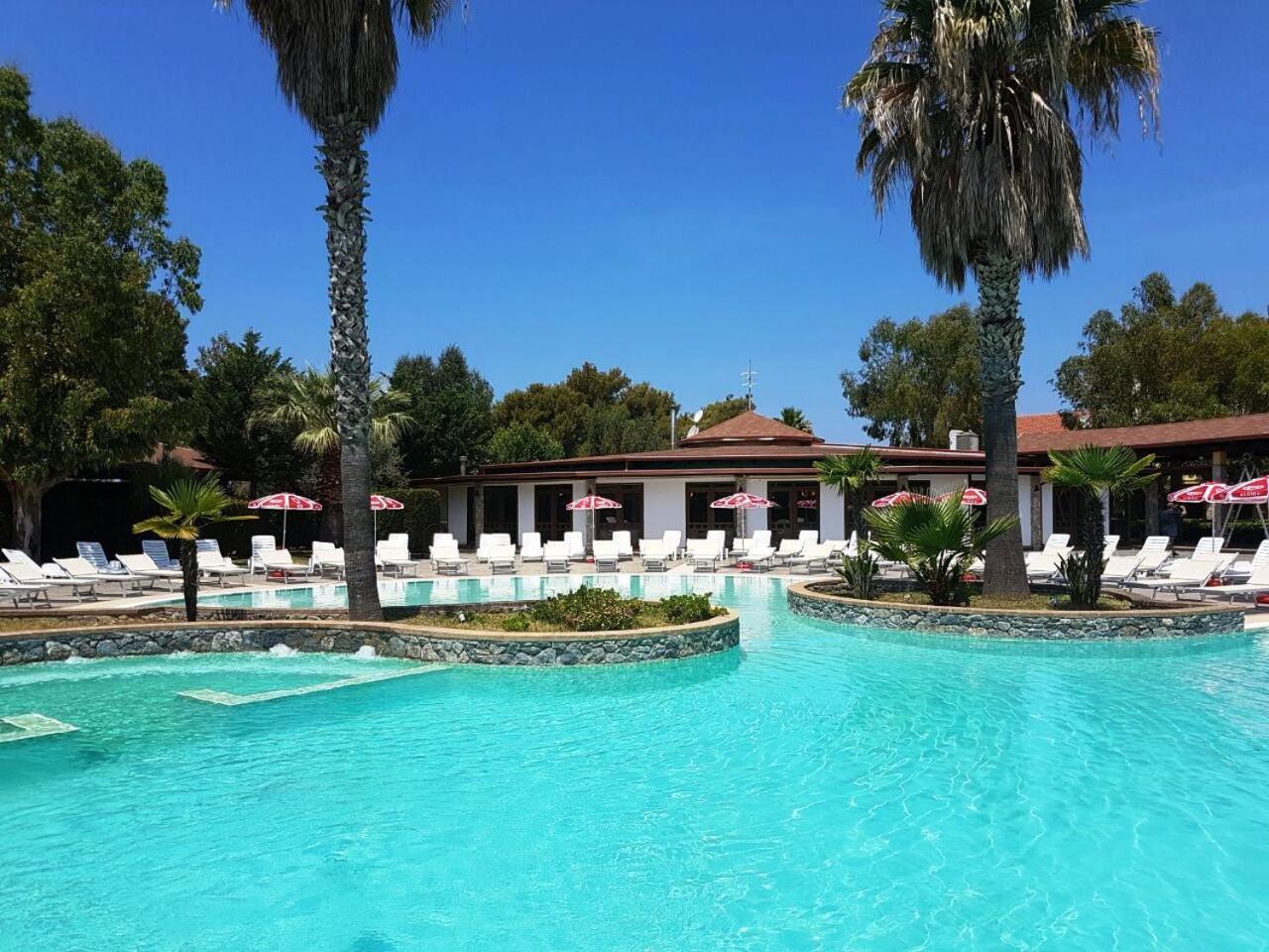 Villaggio Holiday Beach Diamante Eksteriør bilde